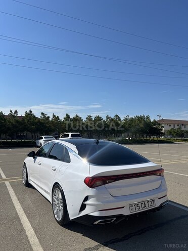 Kia K5-7