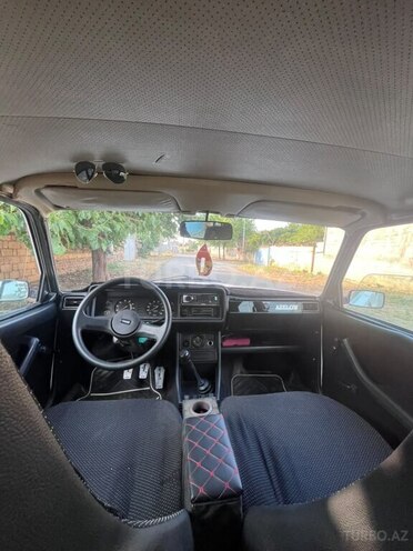 LADA (VAZ) 2107-8