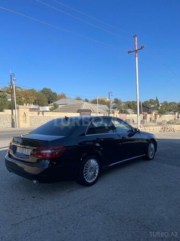 Mercedes E 220-4