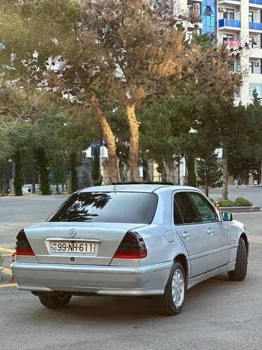 Mercedes C 280-5