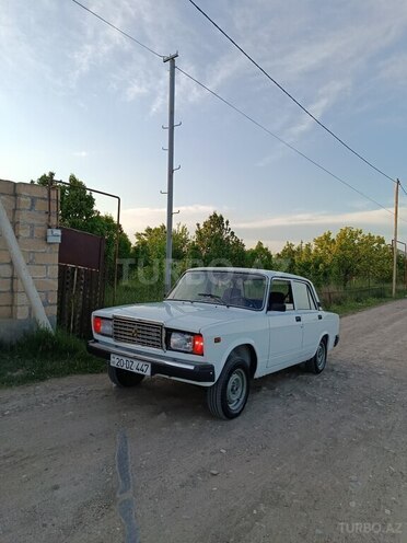 LADA (VAZ) 2107-4