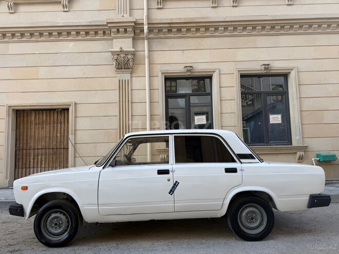 LADA (VAZ) 2107-3