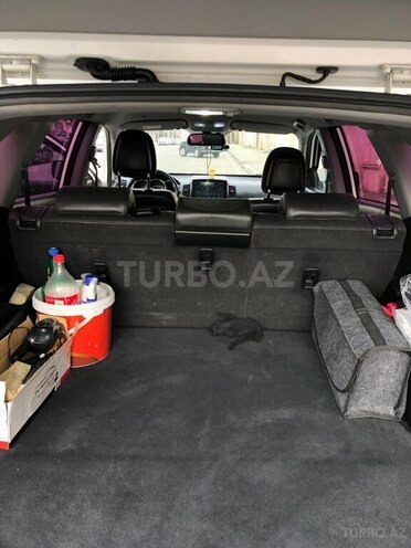 Kia Sorento-11