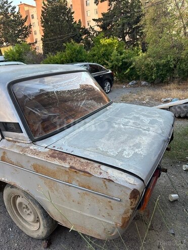 LADA (VAZ) 2106-4