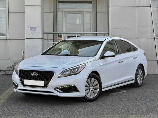 Hyundai Sonata-1