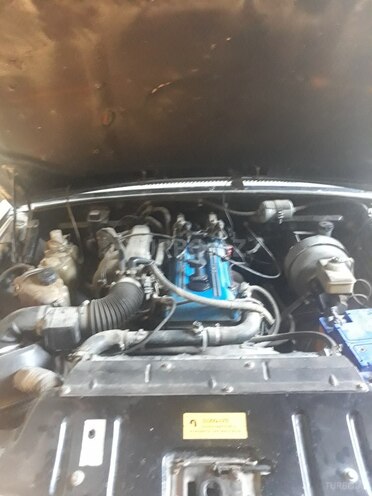 GAZ 3110 "Volga"-5