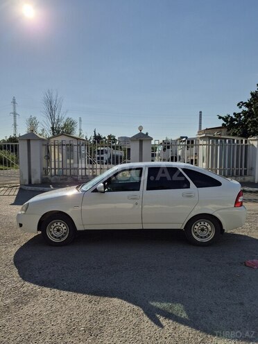 LADA (VAZ) Priora-12