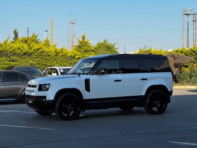 Land Rover Defender-12