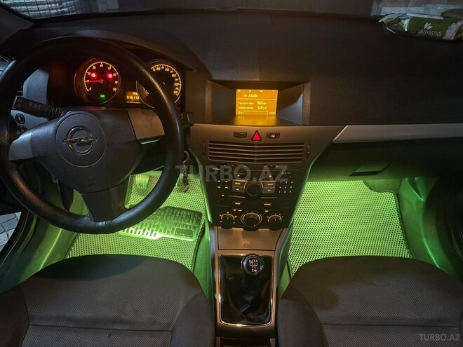 Opel Astra-3