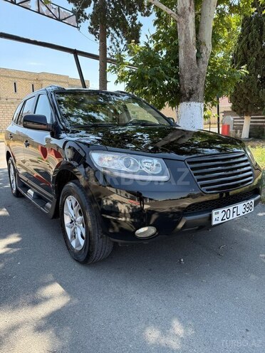Hyundai Santa Fe-3
