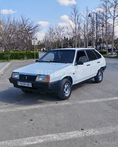 LADA (VAZ) 2109-1