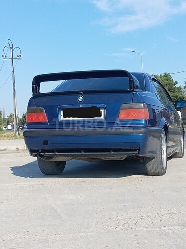 BMW 320-20