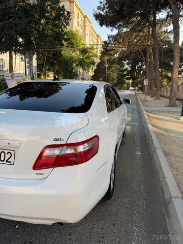 Toyota Camry-4