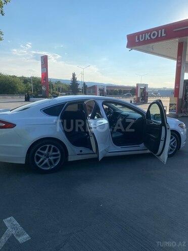 Ford Fusion (North America)-9