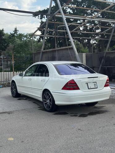 Mercedes C 280-8