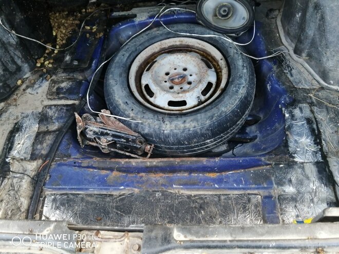 LADA (VAZ) 21099-8