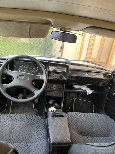 LADA (VAZ) 2107-2