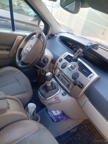Renault Scenic-3