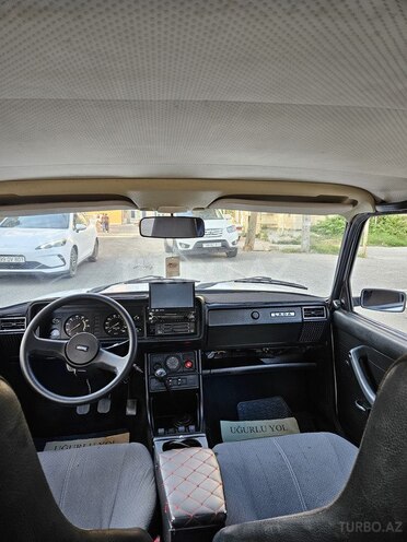 LADA (VAZ) 2107-9