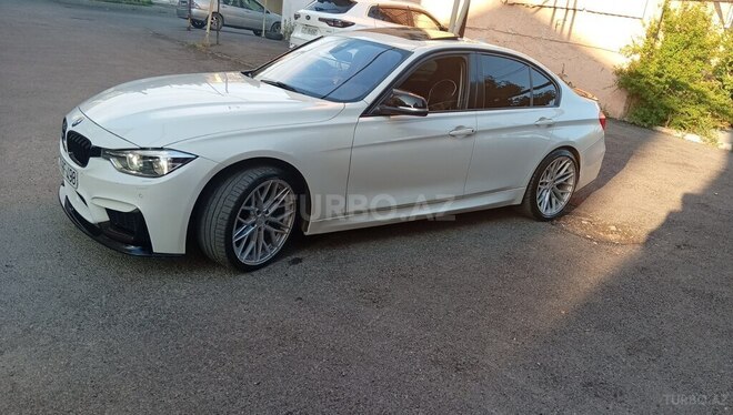 BMW 320d-4