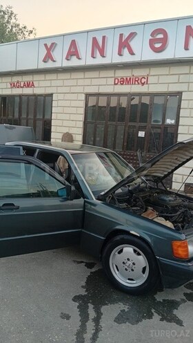 Mercedes 190-3