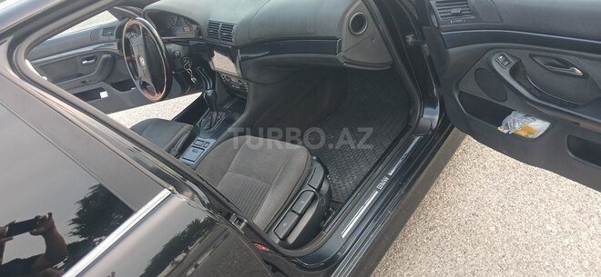 BMW 520-7