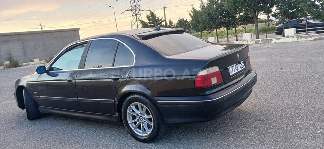 BMW 520-17