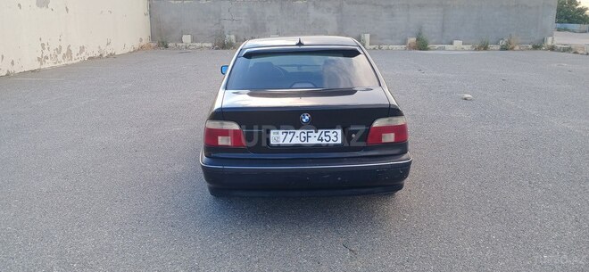 BMW 520-16