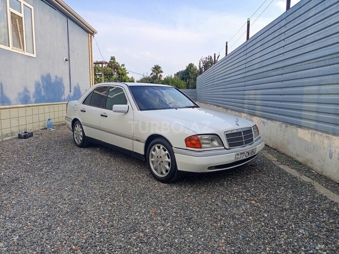 Mercedes C 180-5