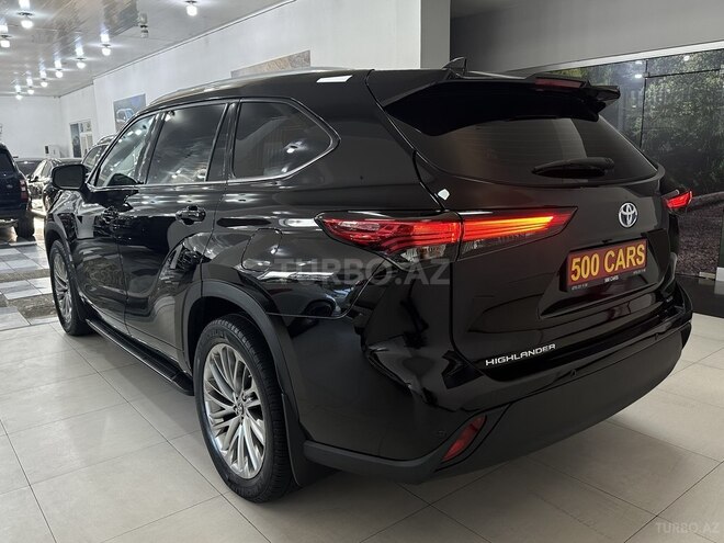 Toyota Highlander-10