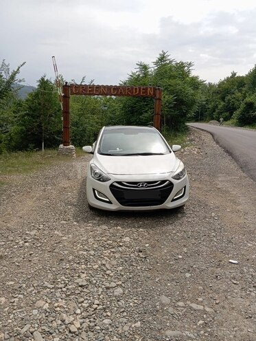 Hyundai i30-1