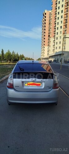 Toyota Prius-15
