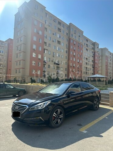 Hyundai Sonata-2
