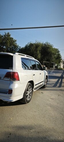 Toyota Land Cruiser-11