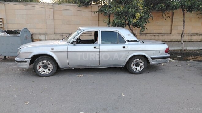 GAZ 3110 "Volga"-8