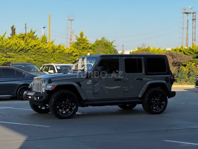 Jeep Wrangler-11