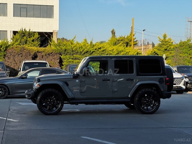 Jeep Wrangler-10