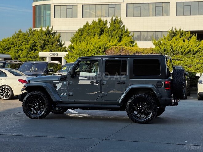 Jeep Wrangler-9