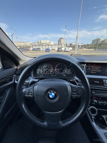 BMW 528-12