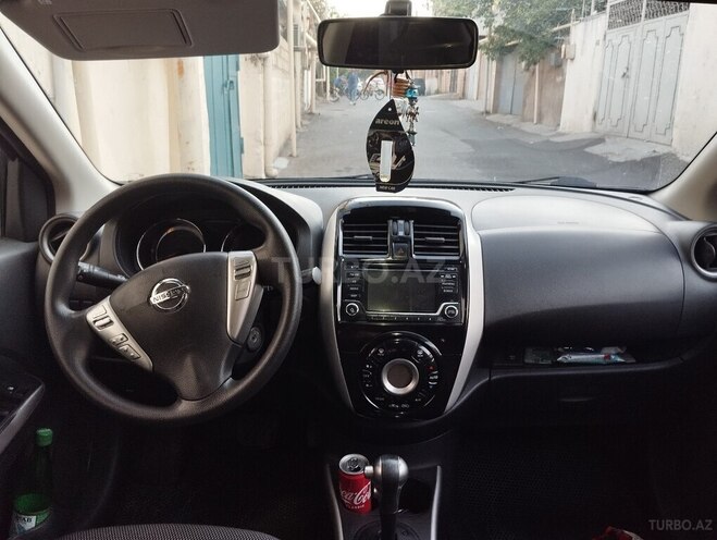 Nissan Sunny-3