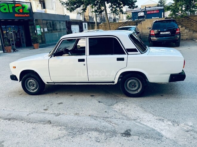 LADA (VAZ) 2107-9