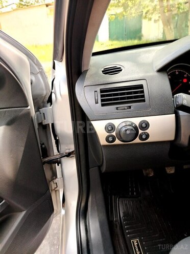 Opel Astra-3