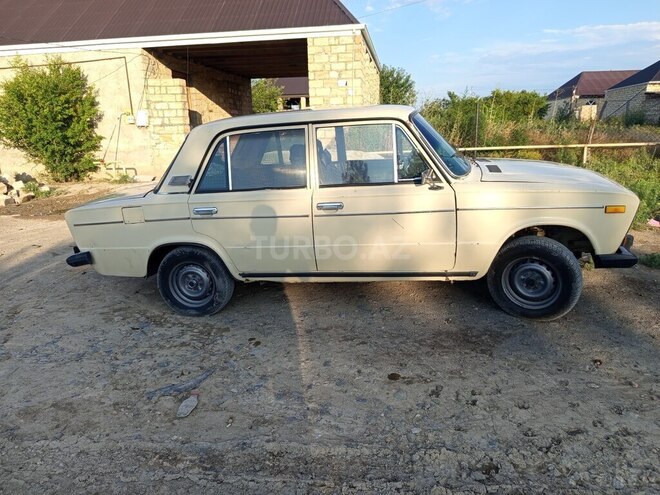 LADA (VAZ) 2106-7