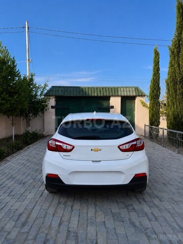 Chevrolet Cruze-3