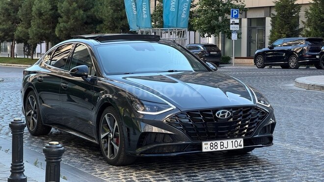Hyundai Sonata-2