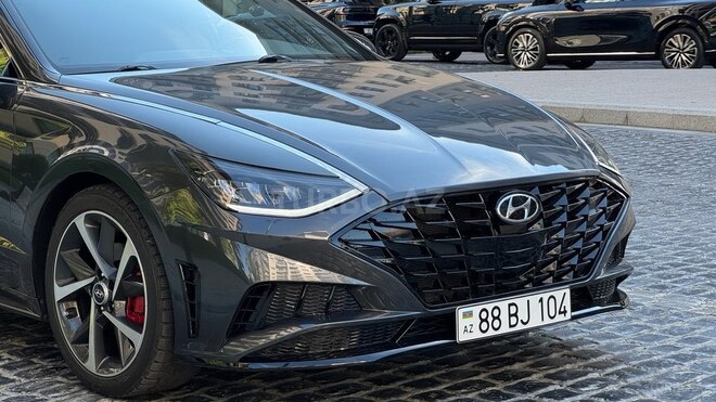 Hyundai Sonata-5
