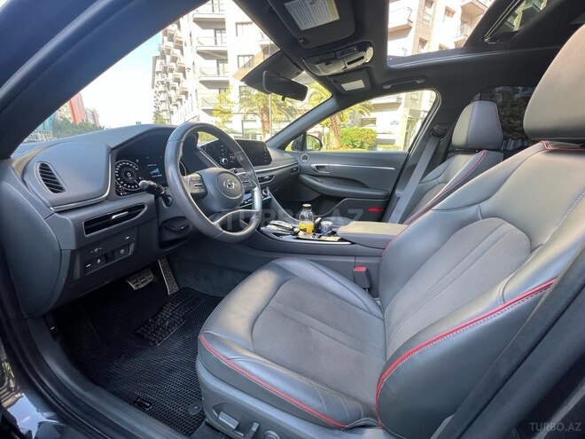 Hyundai Sonata-19