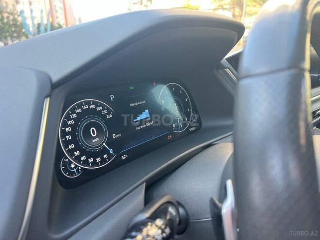 Hyundai Sonata-21