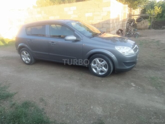 Opel Astra-2