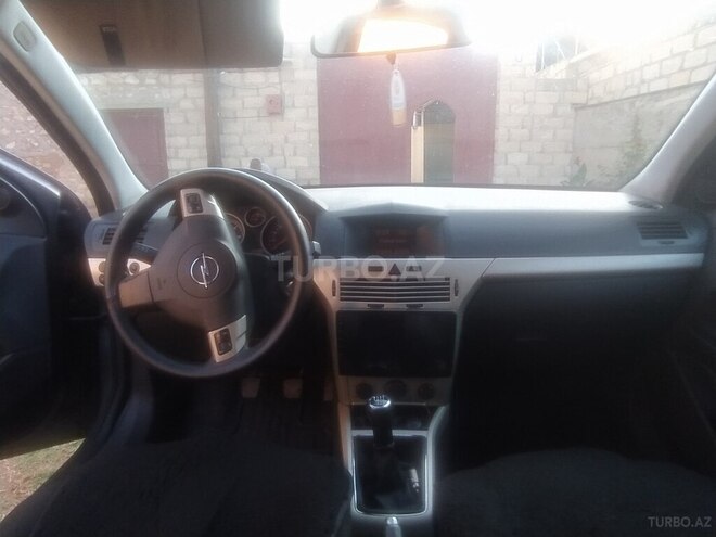 Opel Astra-8